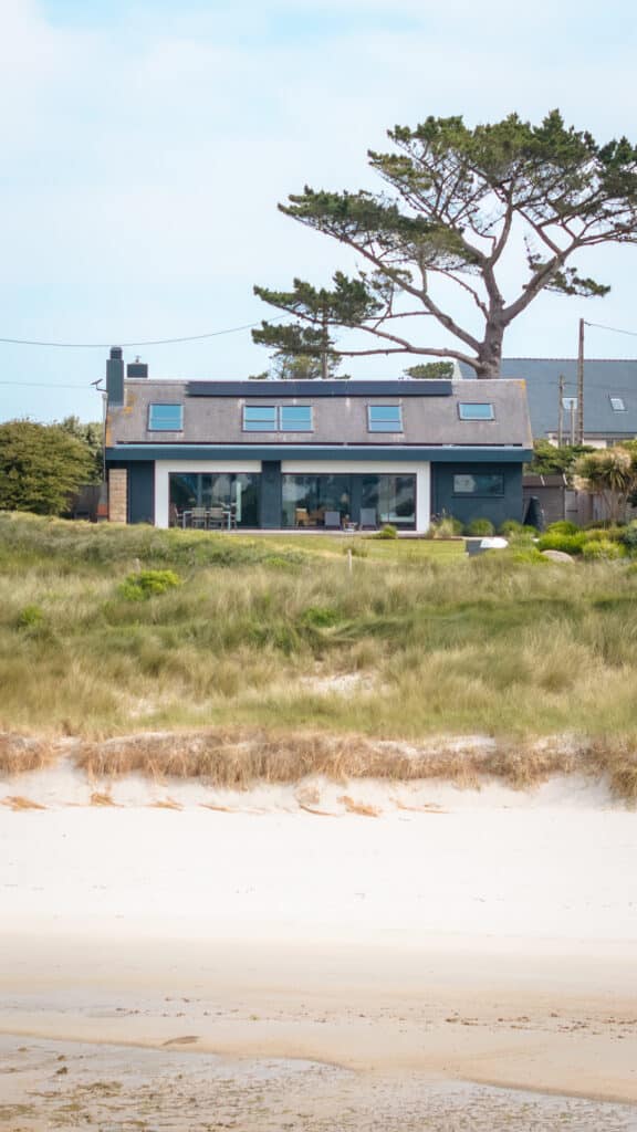 Location de villa de vacances à Kerlouan Piscine intérieure Kerlouan La Villa sur la Baie